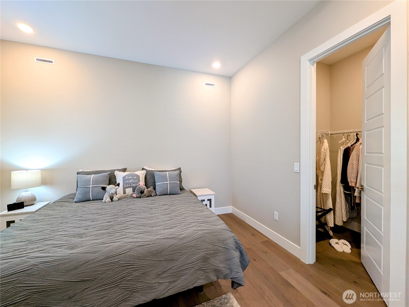 15528 174th Avenue Ct E, Bonney Lake, WA 98391