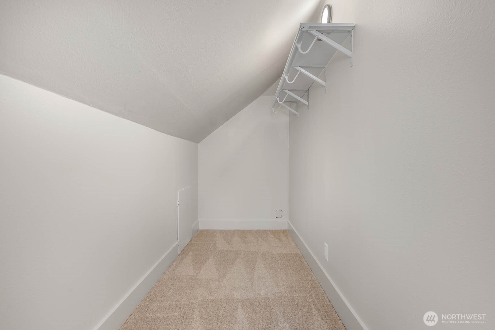 715 NE 60th Street , Seattle, WA 98115