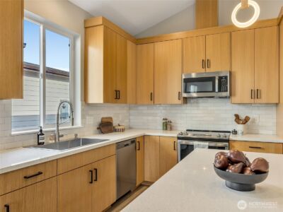 201 24th Street NE, Long Beach, WA 98631 - Photo 11