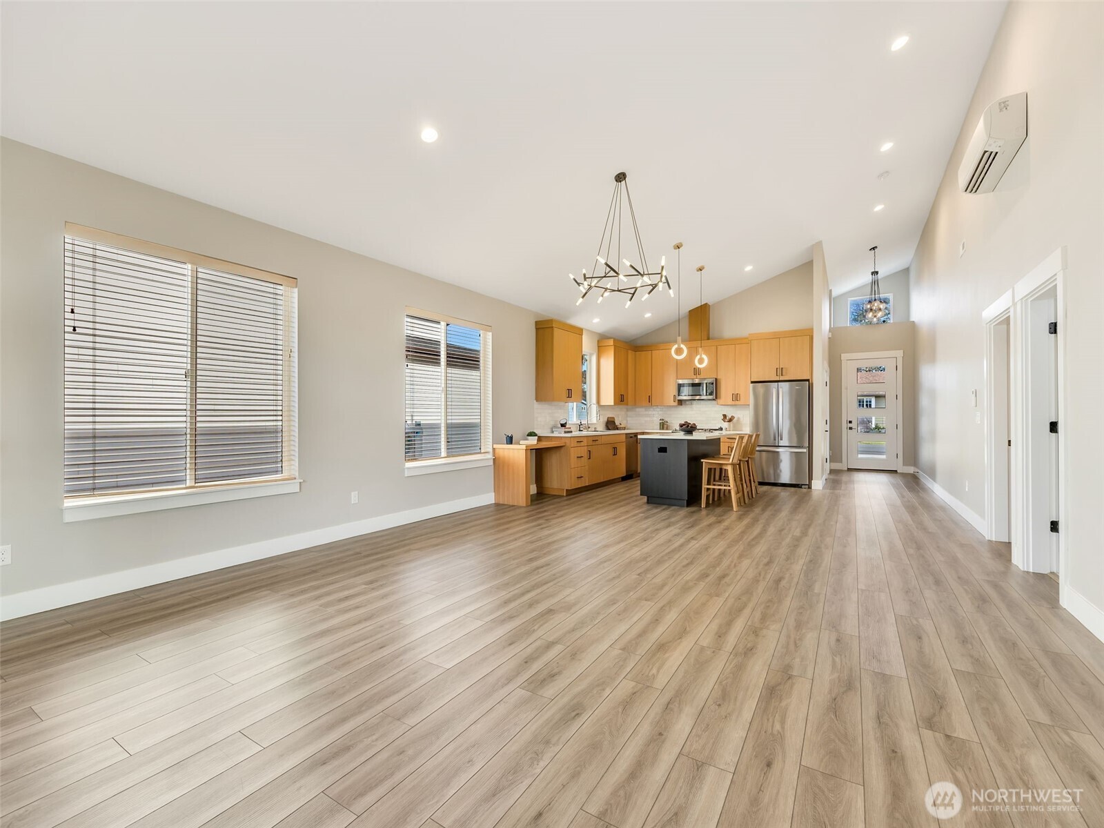 201 24th Street NE, Long Beach, WA 98631