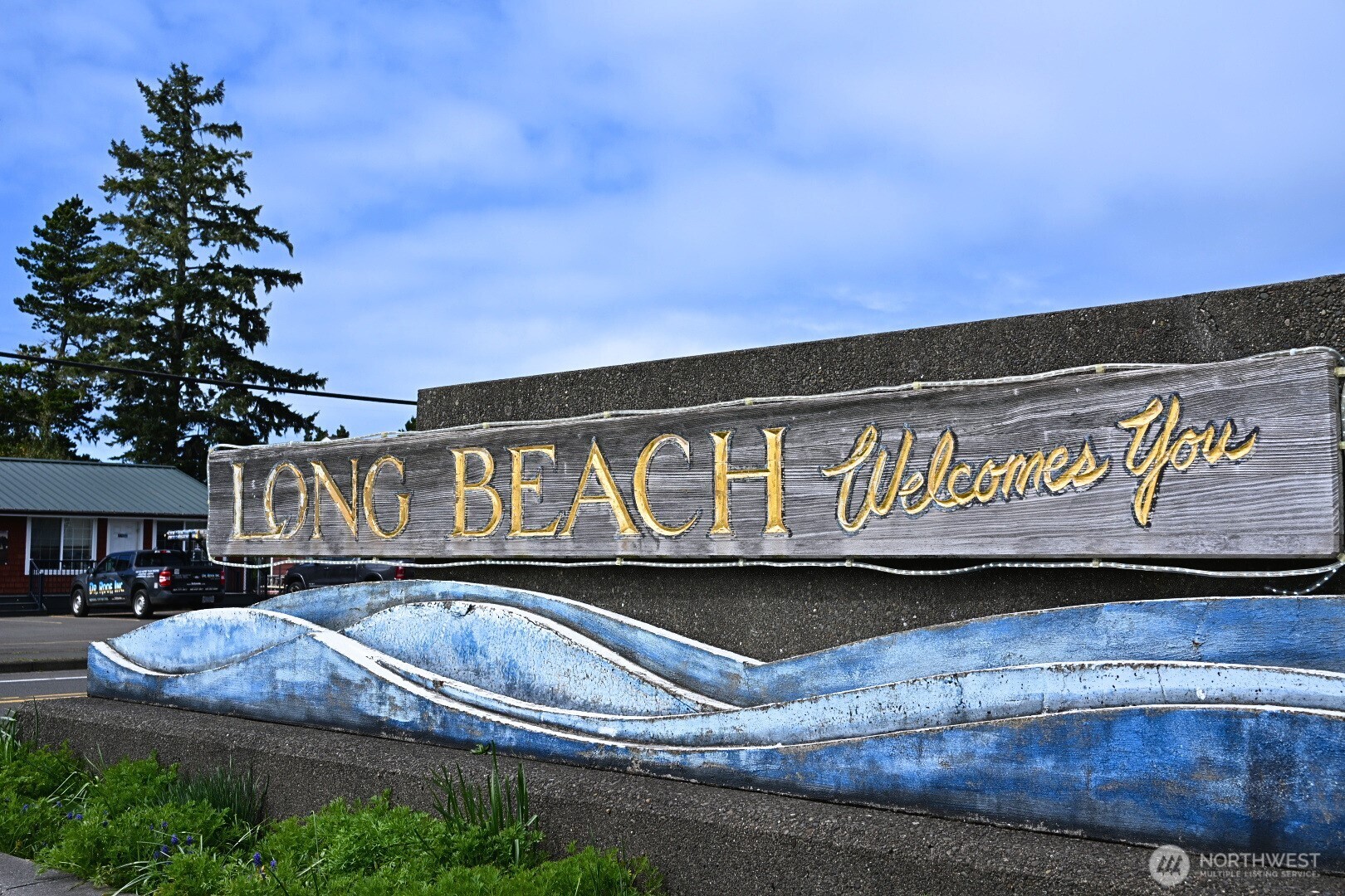 201 24th Street NE, Long Beach, WA 98631
