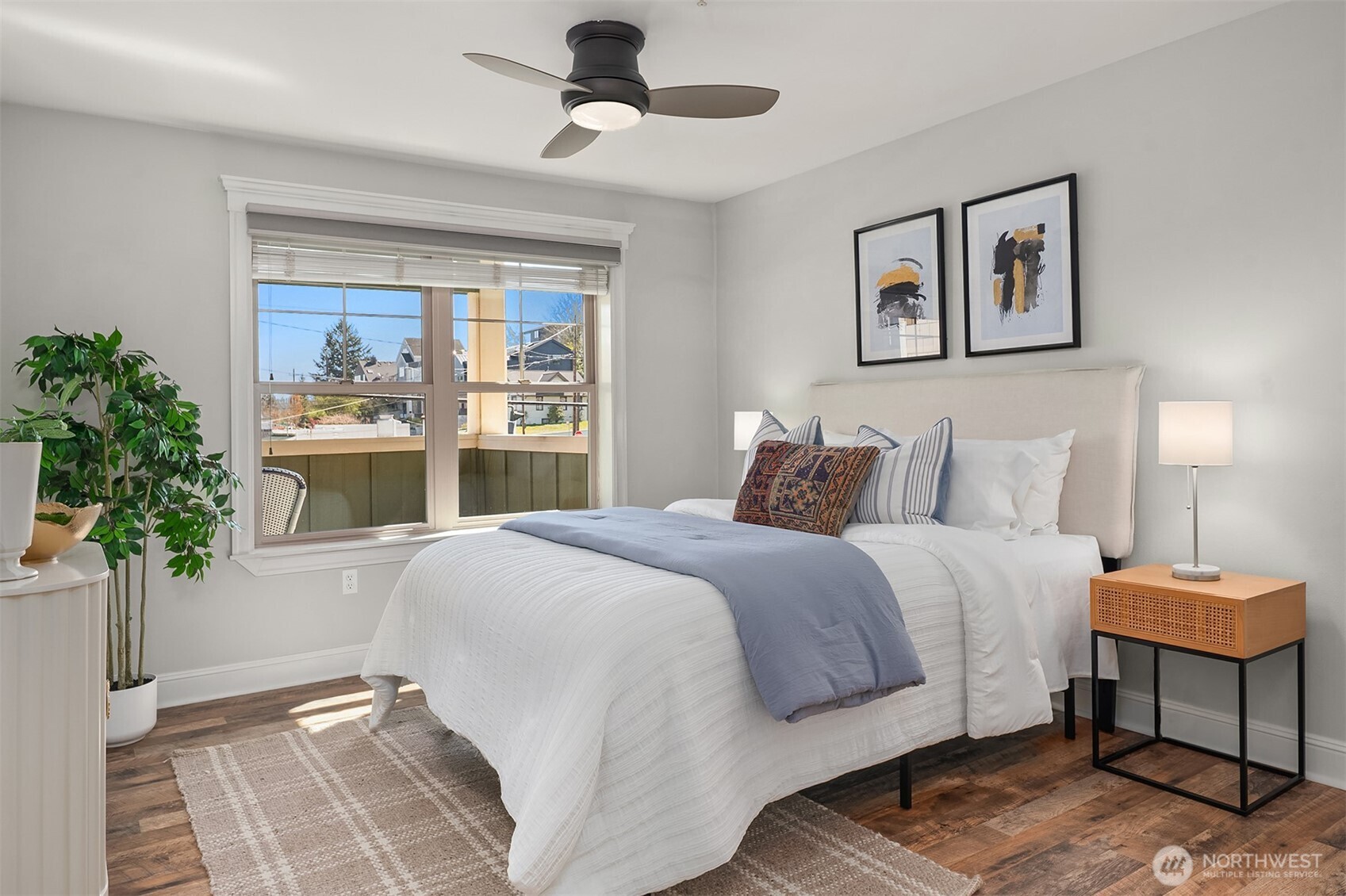 3150 W Government Way #209, Seattle, WA 98199