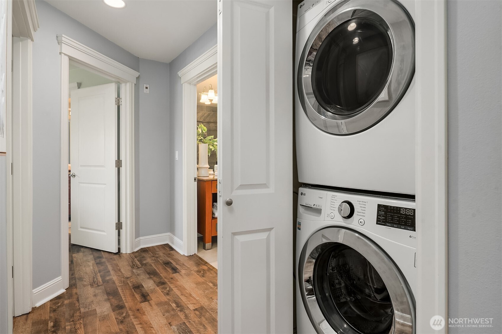 3150 W Government Way #209, Seattle, WA 98199