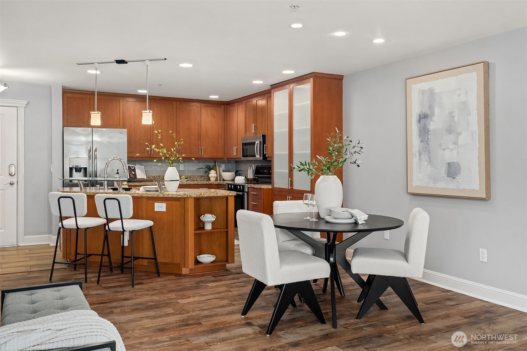 3150 W Government Way #209, Seattle, WA 98199