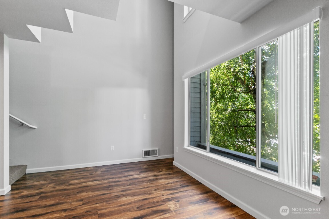 1455 E Harrison Street #C6, Seattle, WA 98112
