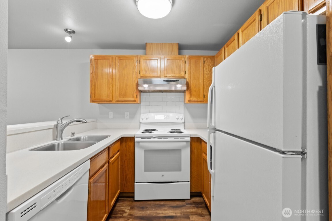 1455 E Harrison Street #C6, Seattle, WA 98112