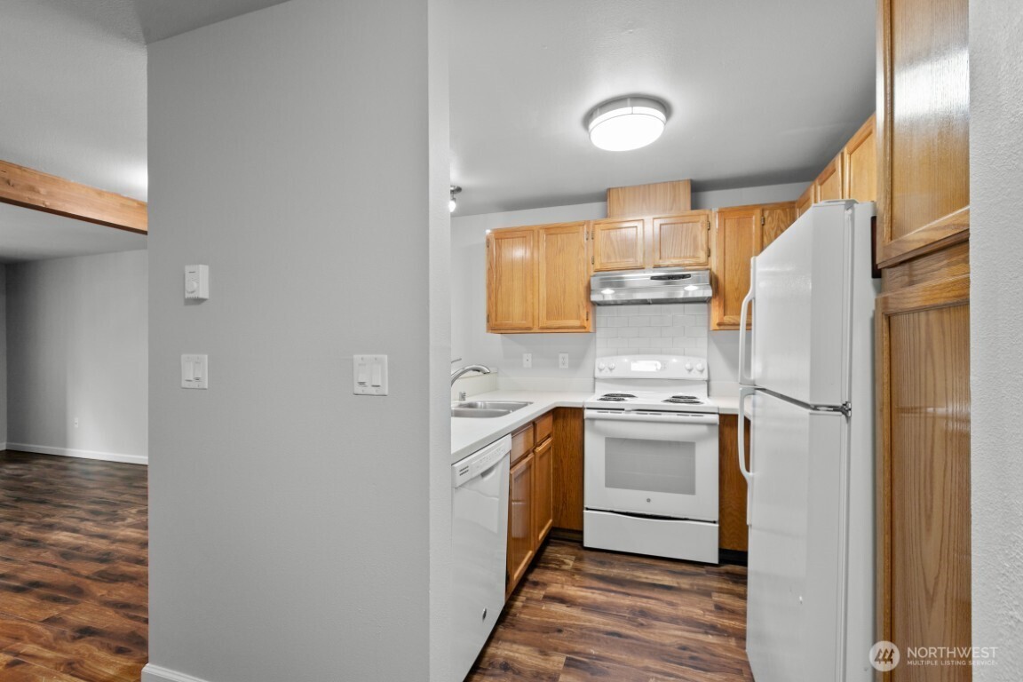 1455 E Harrison Street #C6, Seattle, WA 98112