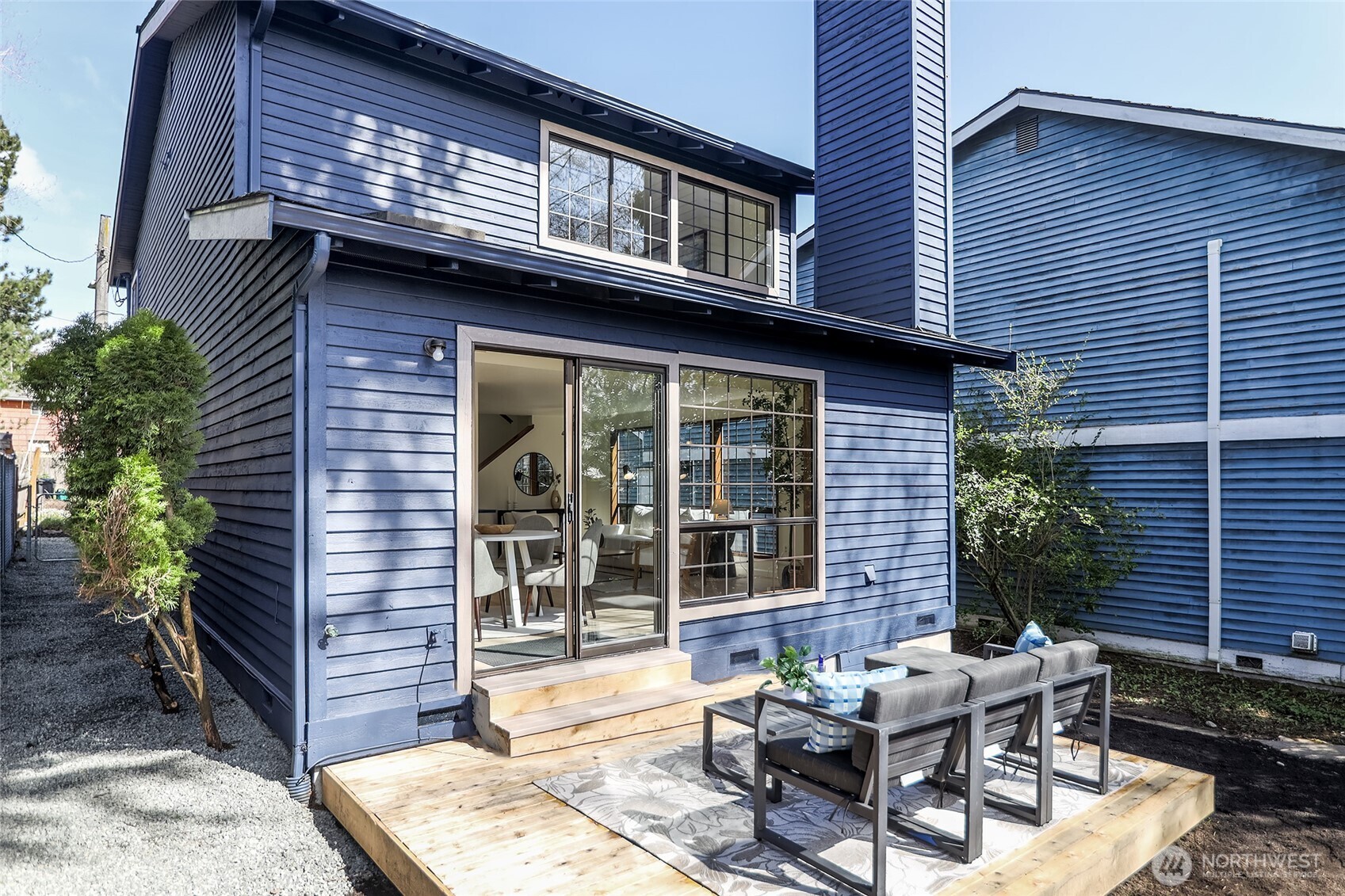 1027 NE 113th Street , Seattle, WA 98125