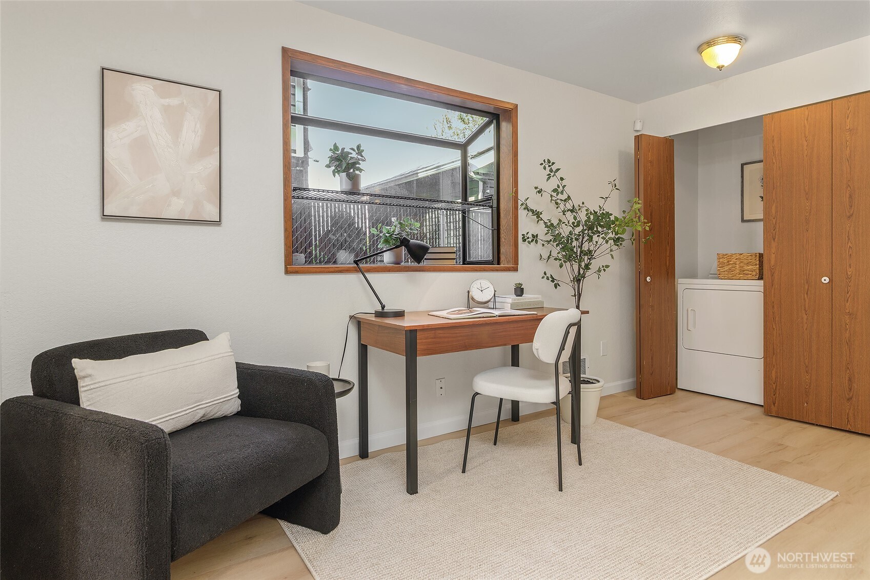 1027 NE 113th Street , Seattle, WA 98125