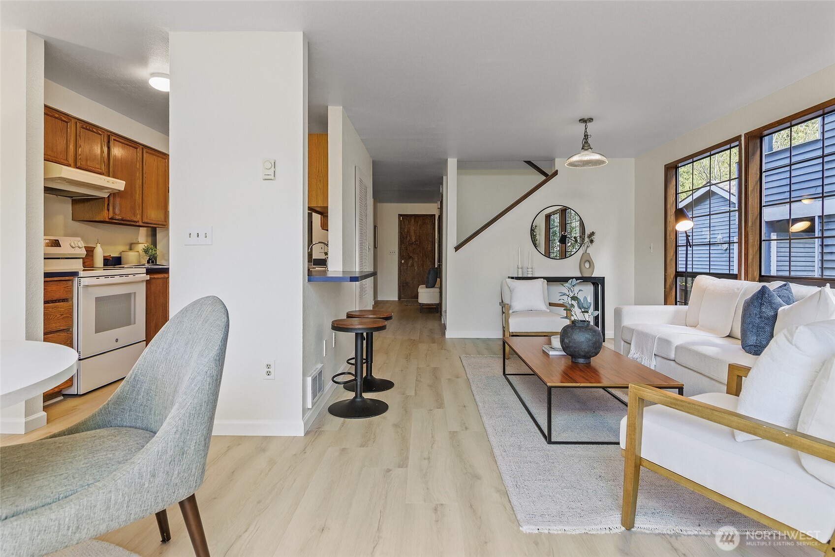 1027 NE 113th Street , Seattle, WA 98125