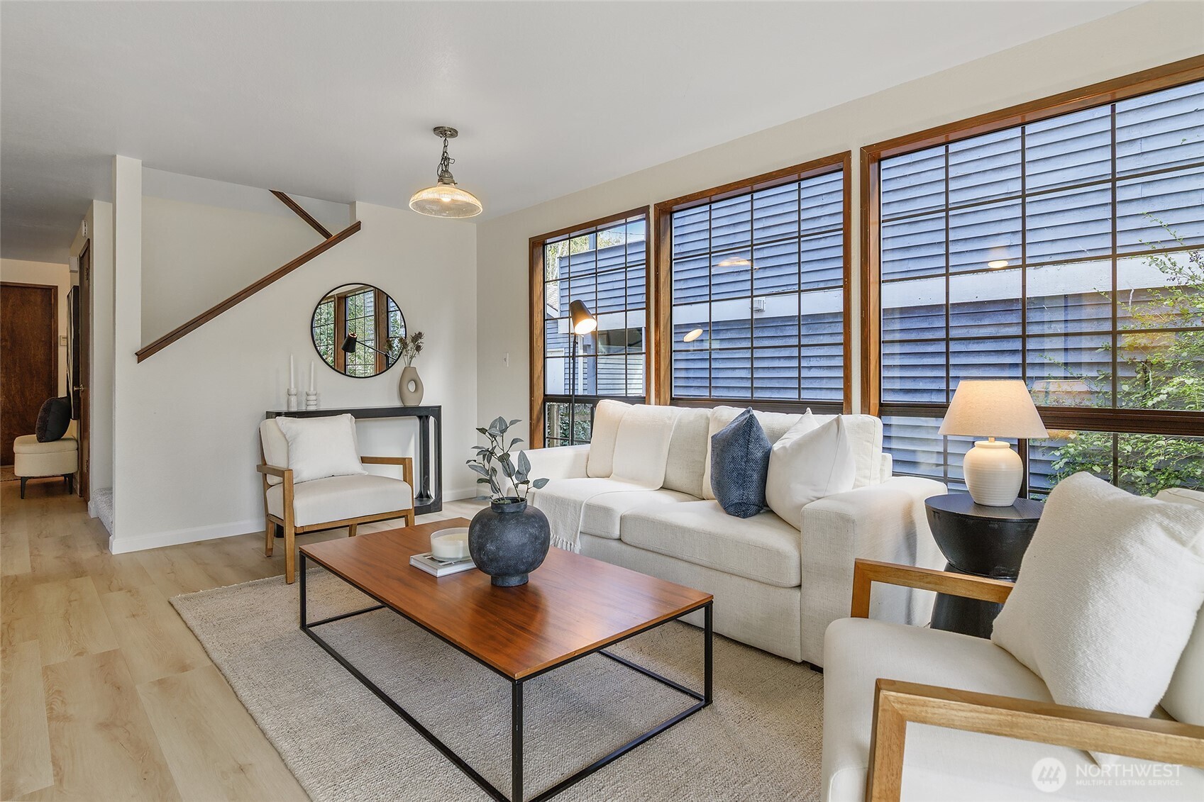 1027 NE 113th Street , Seattle, WA 98125