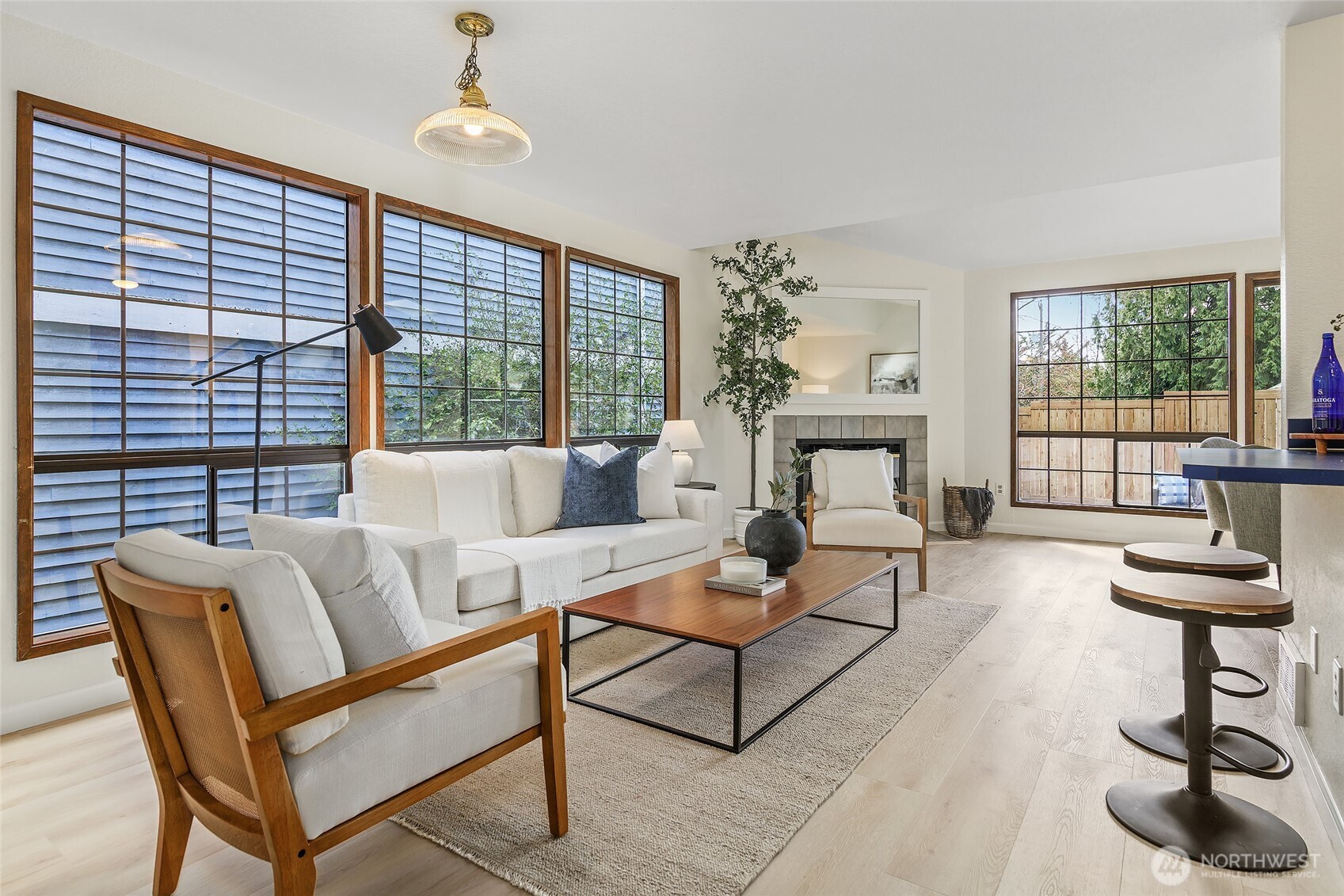 1027 NE 113th Street , Seattle, WA 98125