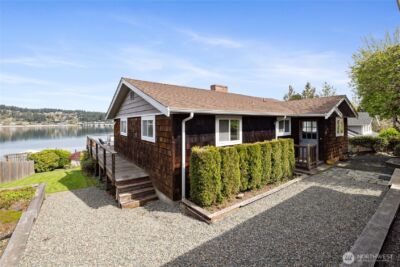 209 Bella Bella Drive , Fox Island, WA 98333