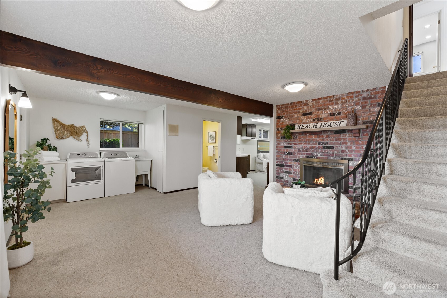 209 Bella Bella Drive , Fox Island, WA 98333