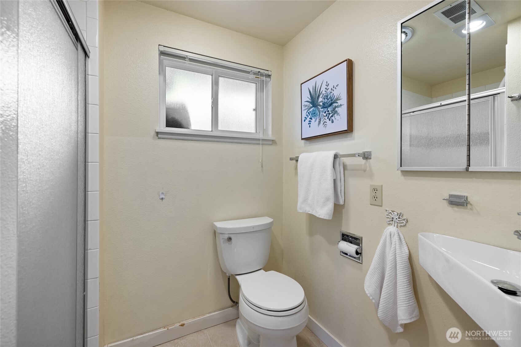 209 Bella Bella Drive , Fox Island, WA 98333