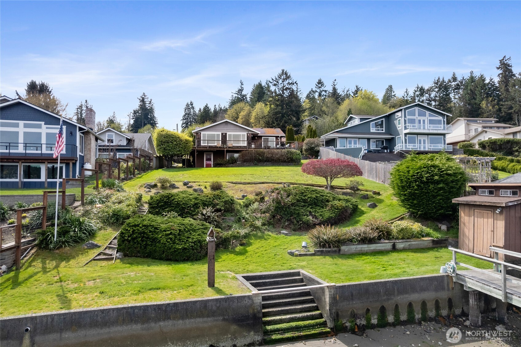 209 Bella Bella Drive , Fox Island, WA 98333
