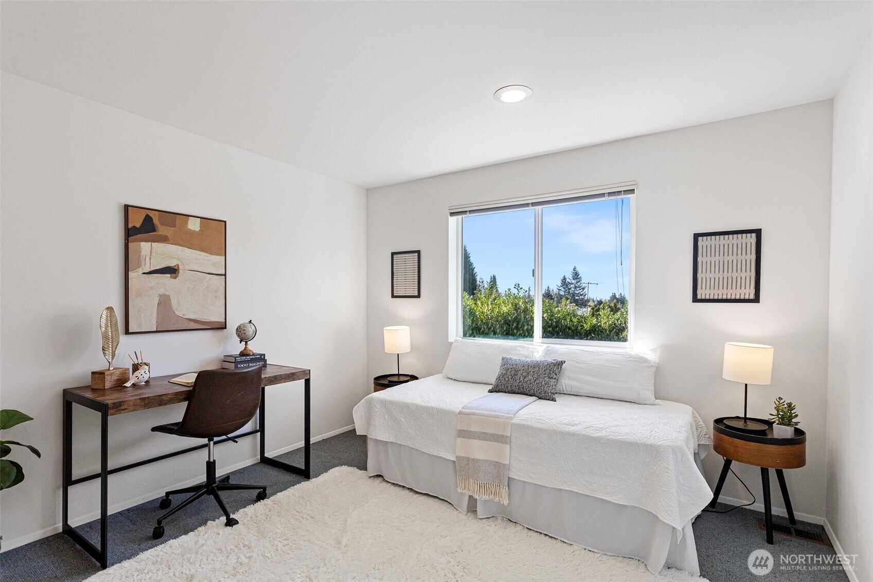 3813 NE 70th Street , Seattle, WA 98115