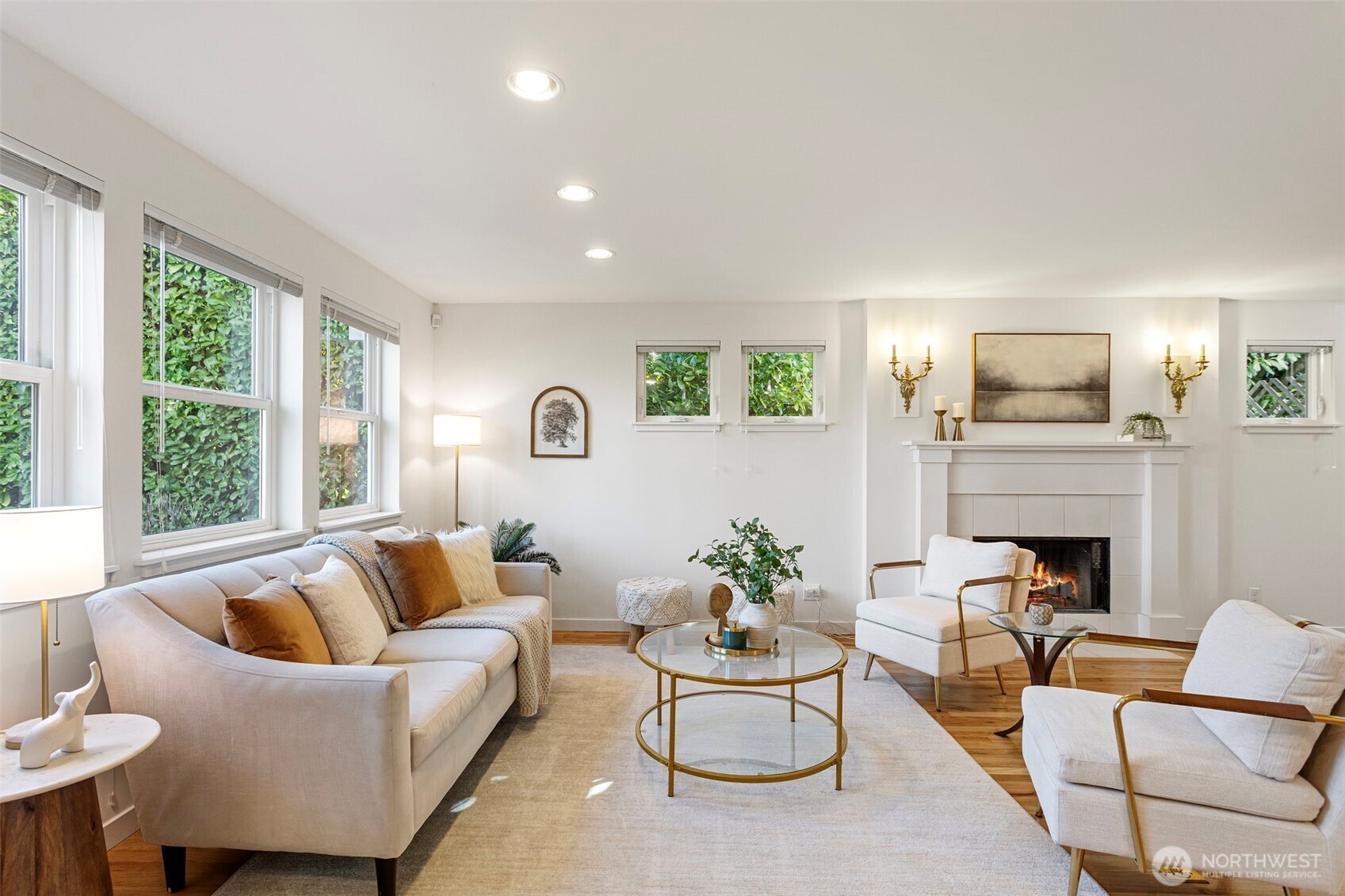 3813 NE 70th Street , Seattle, WA 98115