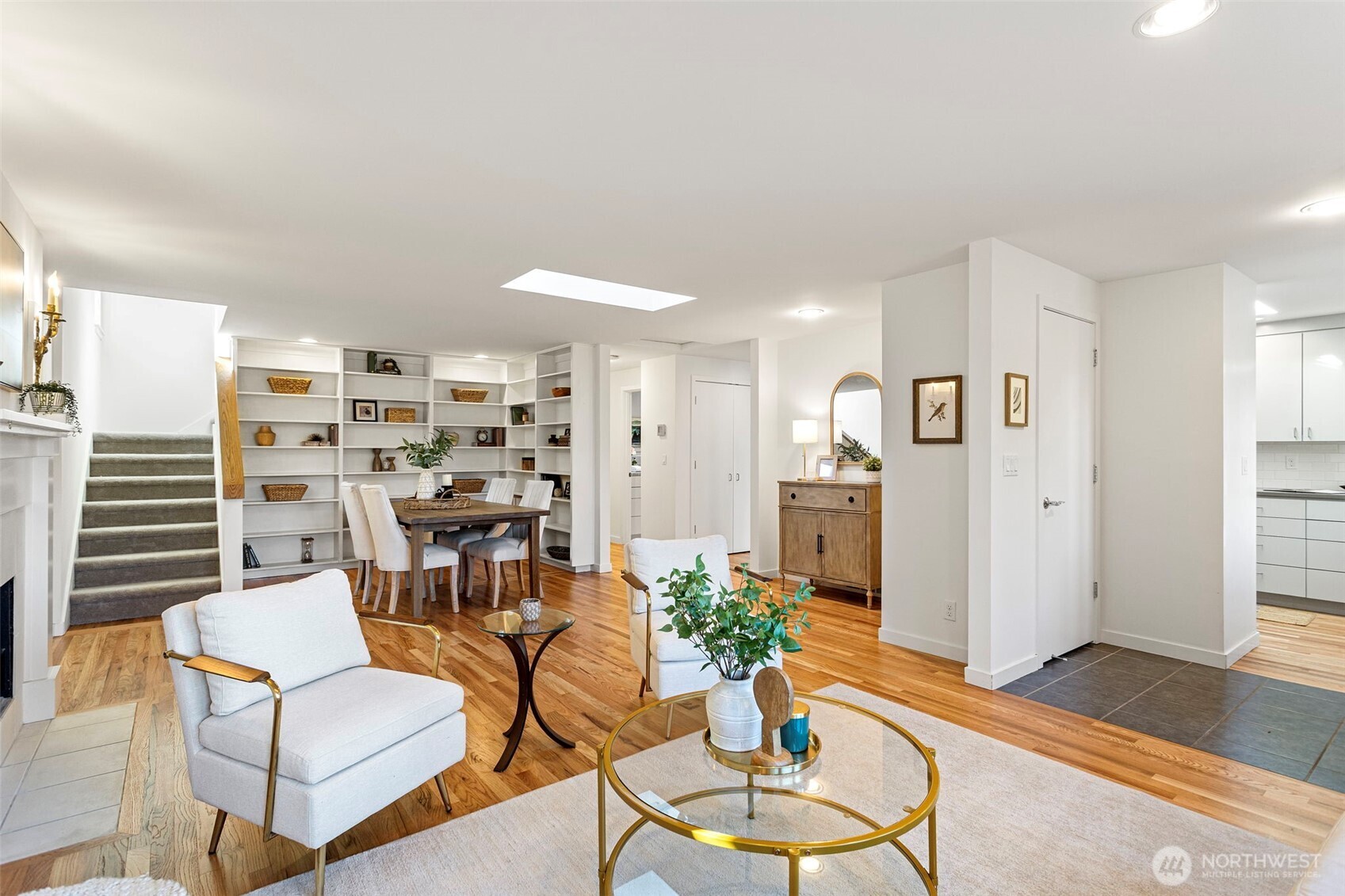 3813 NE 70th Street , Seattle, WA 98115