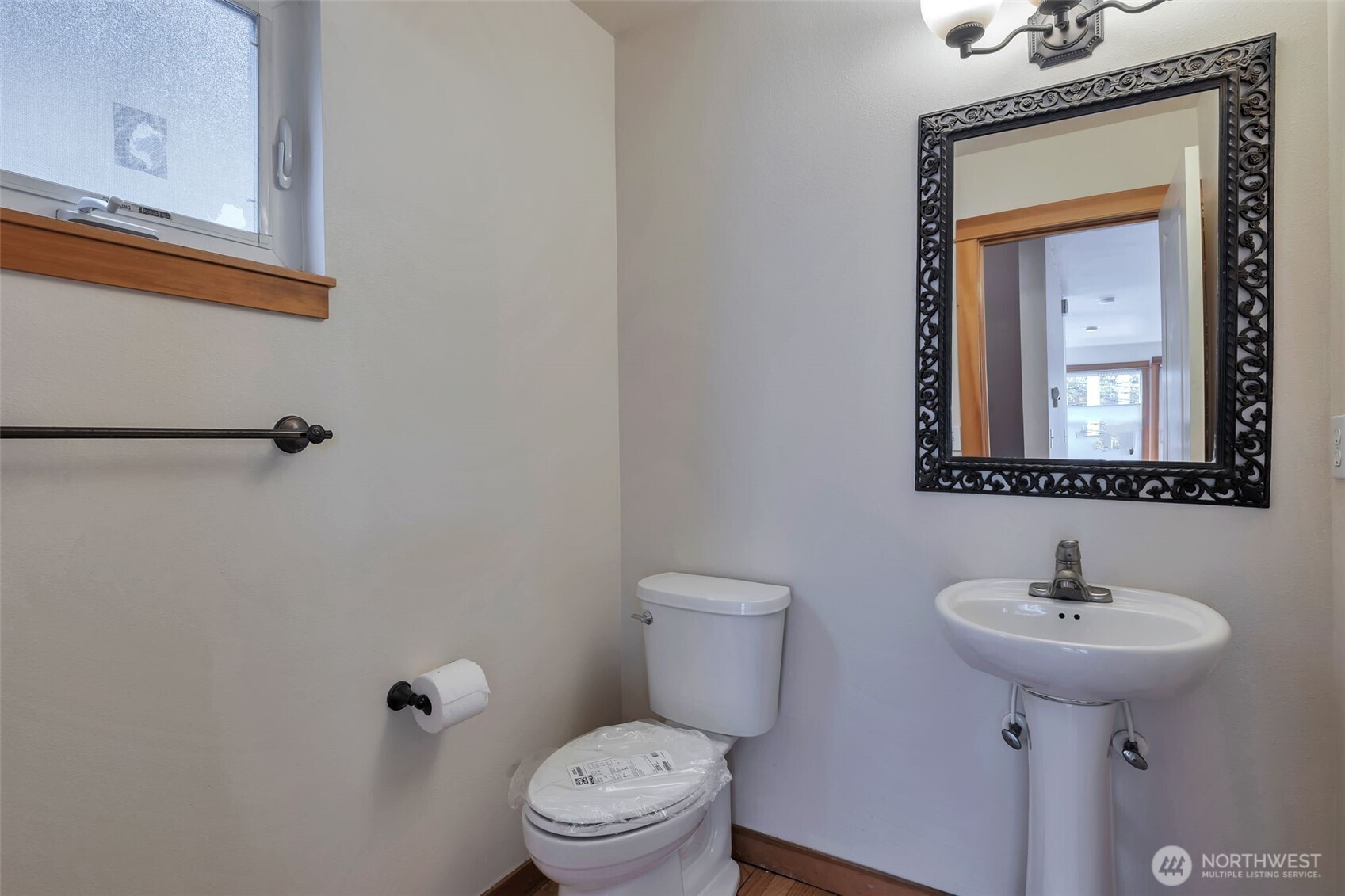 2221 E Spruce Street , Seattle, WA 98122