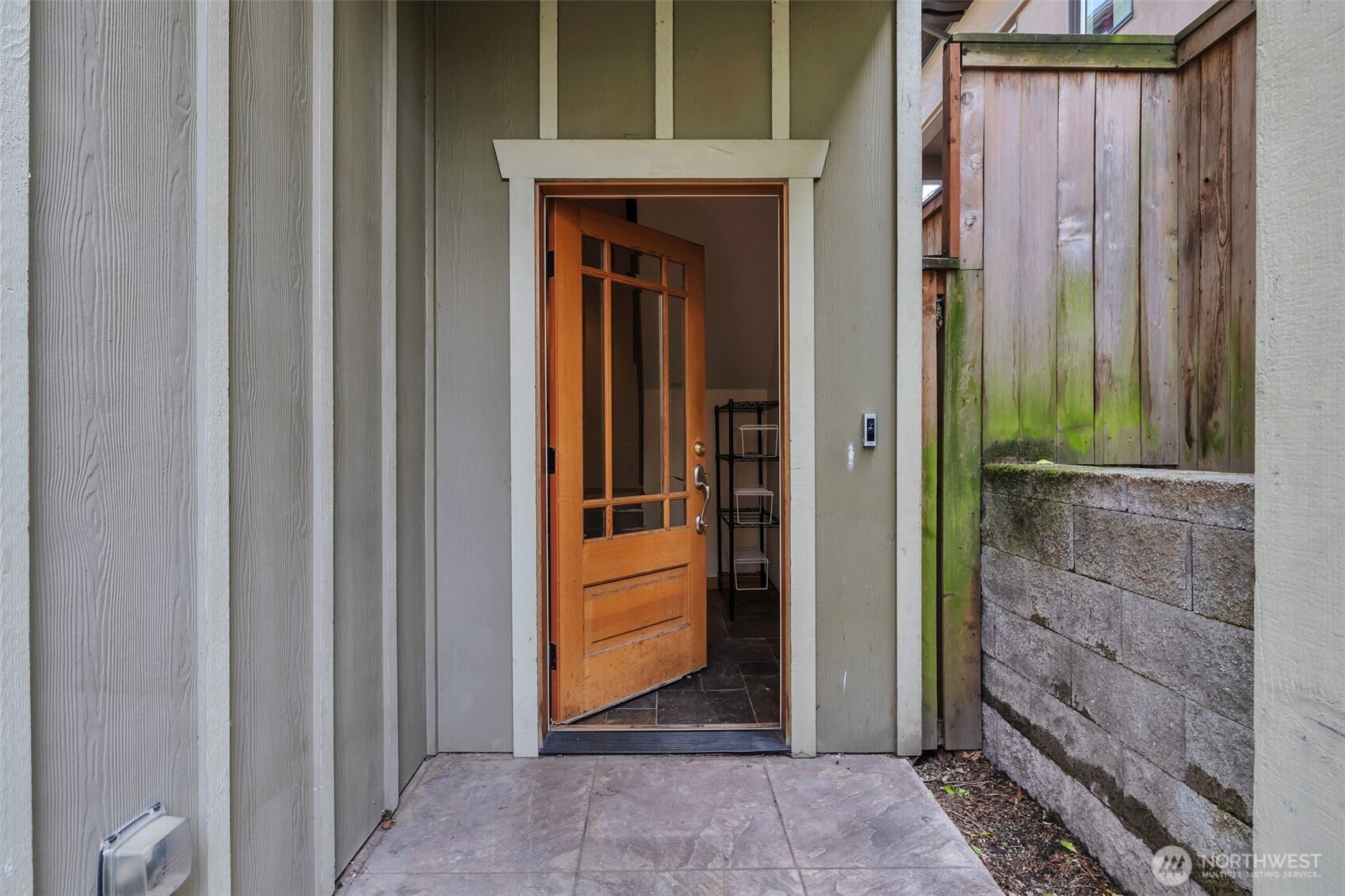 2221 E Spruce Street , Seattle, WA 98122