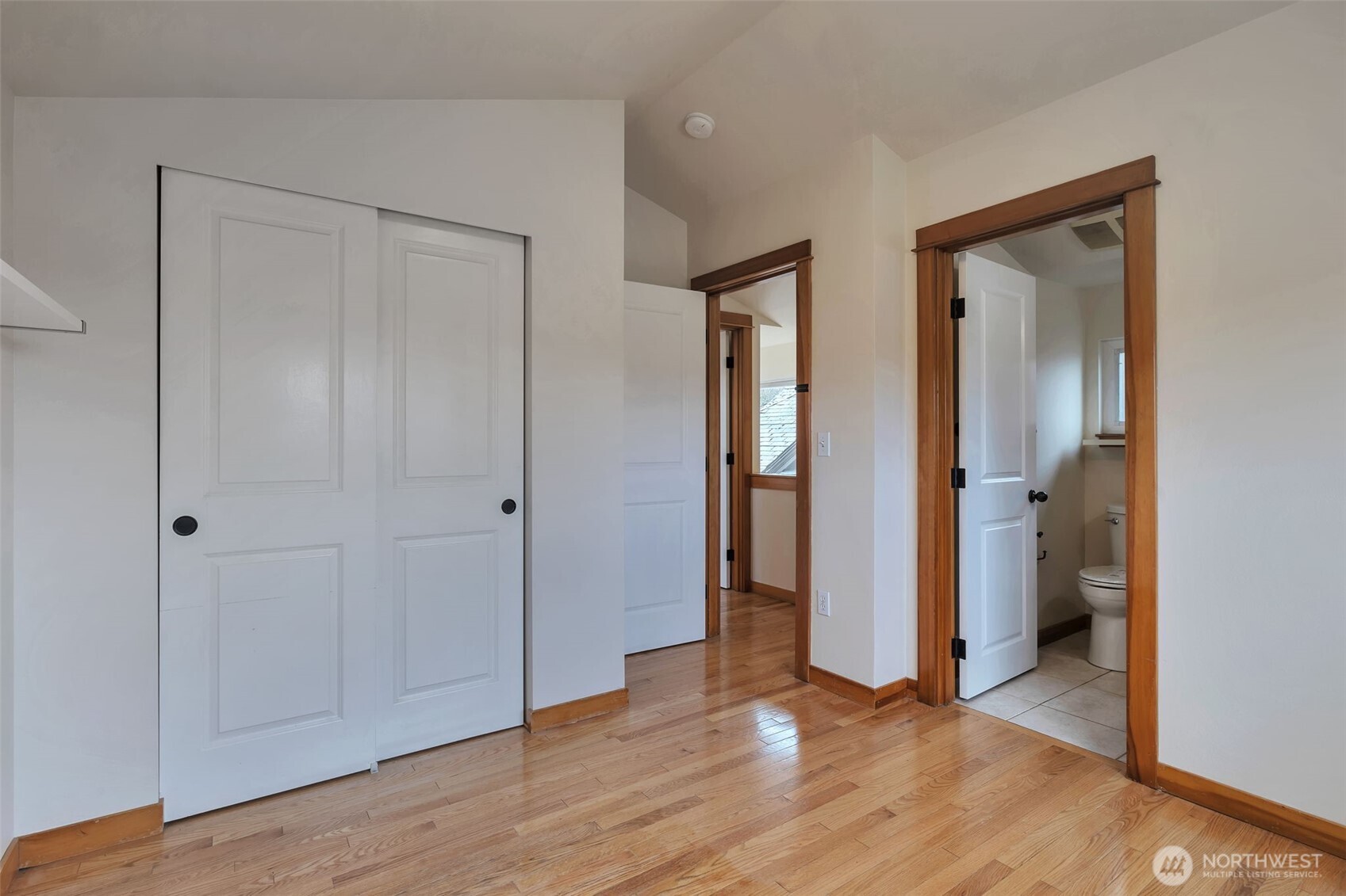 2221 E Spruce Street , Seattle, WA 98122