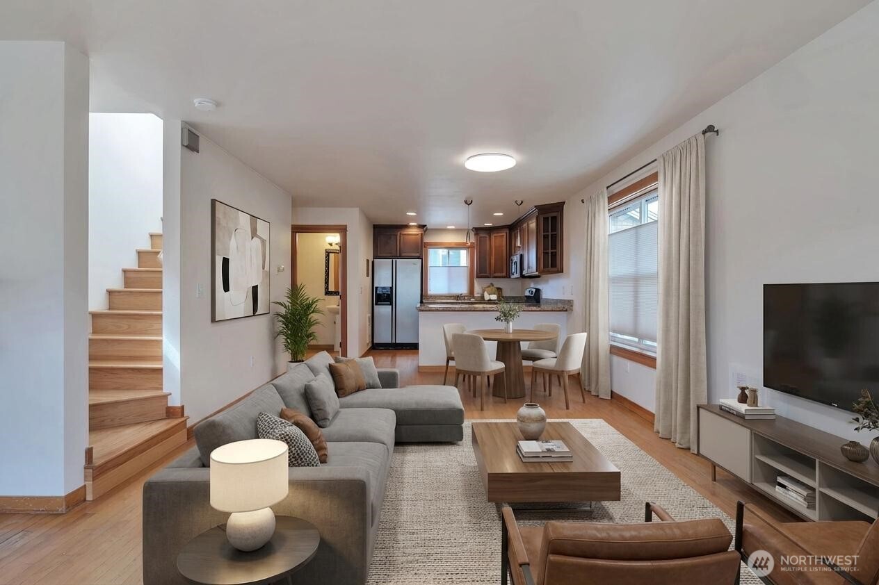 2221 E Spruce Street , Seattle, WA 98122