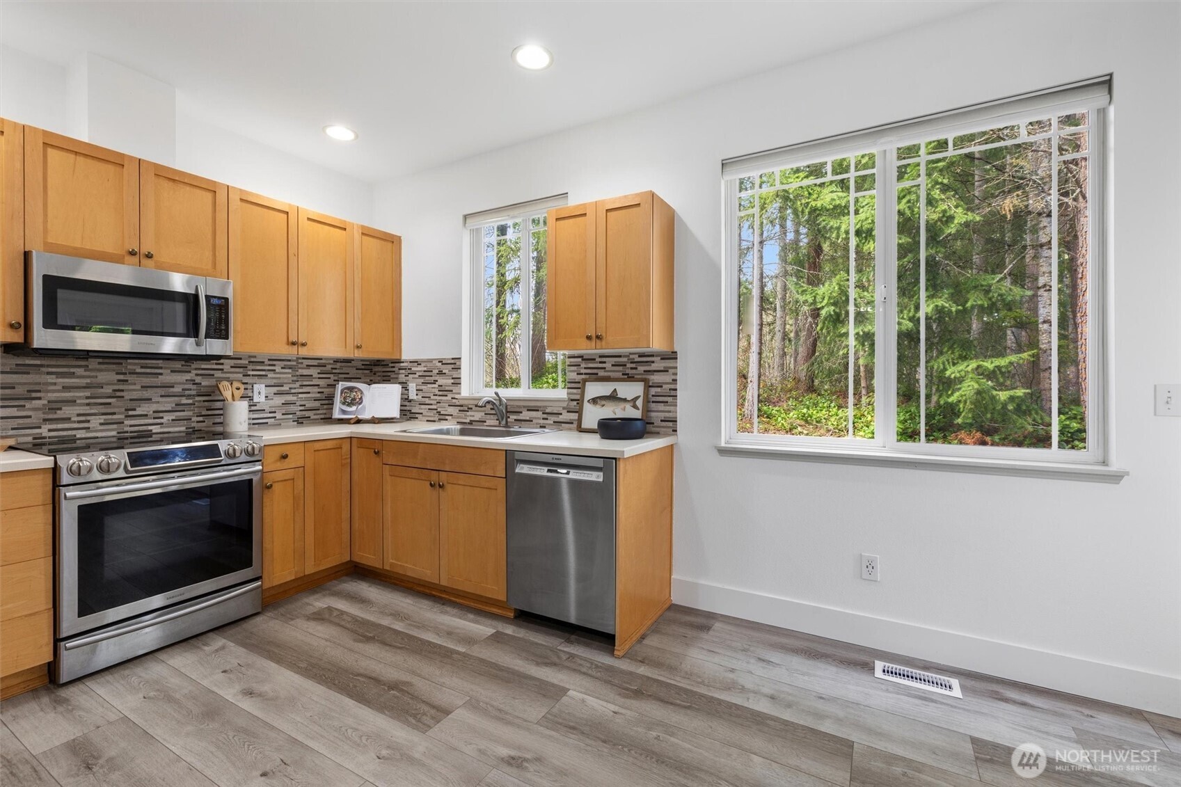 4401 248th Lane SE, Issaquah, WA 98029
