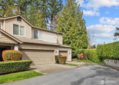 4401 248th Lane SE, Issaquah, WA 98029 - Photo 2
