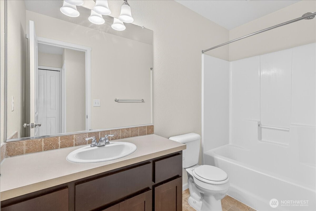 11517 NE 128th Place , Vancouver, WA 98682