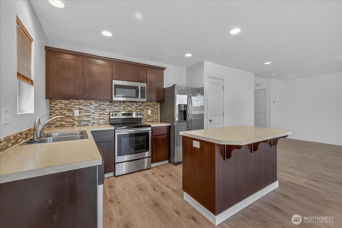 11517 NE 128th Place , Vancouver, WA 98682