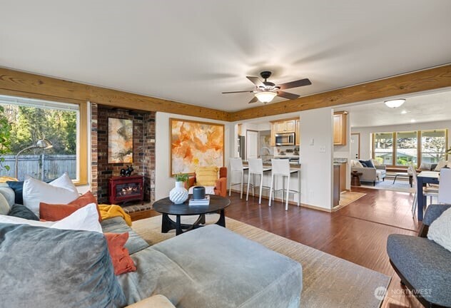 15014 54th Place W, Edmonds, WA 98026
