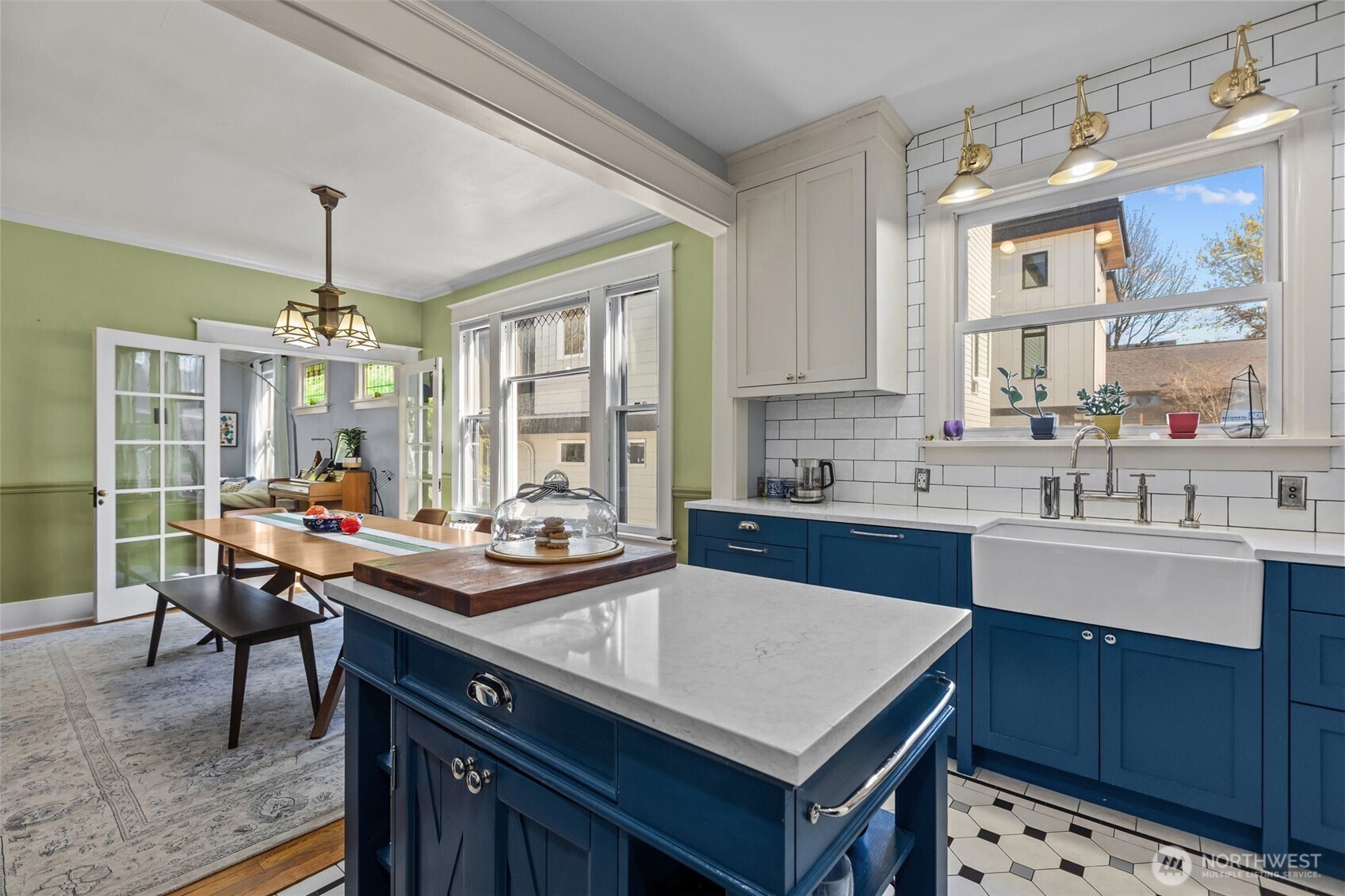 1609 N 50th Street , Seattle, WA 98103