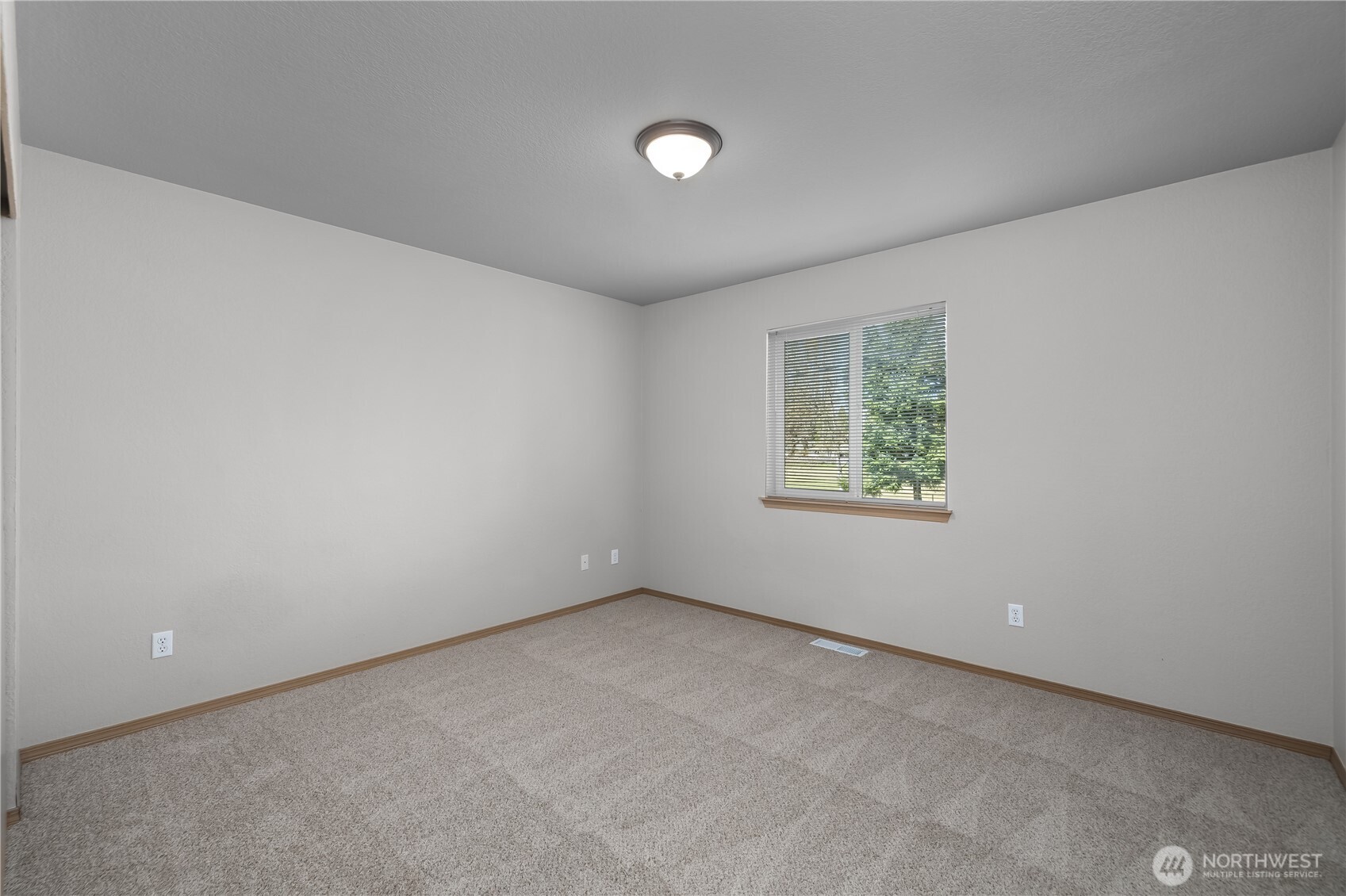 7011 7017 Lazy Court SW, Tumwater, WA 98512