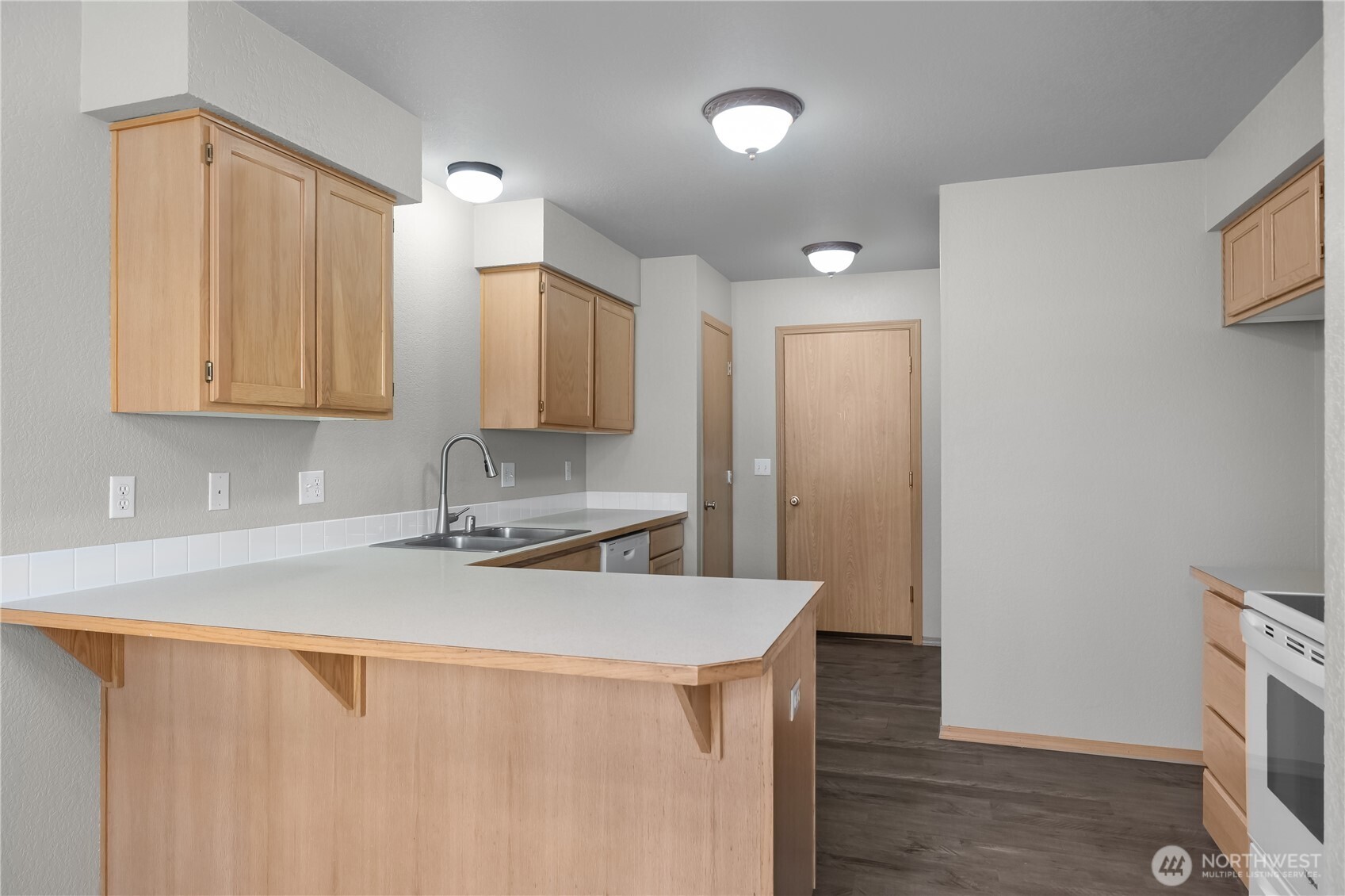 7011 7017 Lazy Court SW, Tumwater, WA 98512