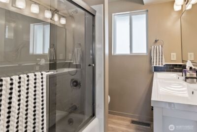 14225 104th Avenue NE, Kirkland, WA 98034-9406 - Photo 16