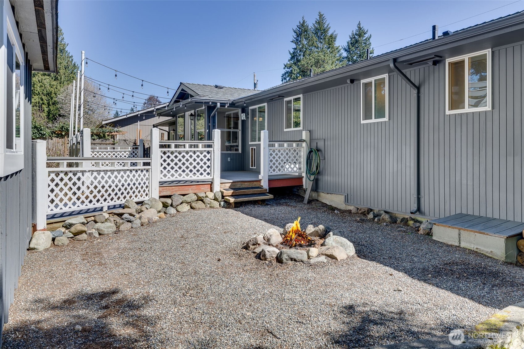 14225 104th Avenue NE, Kirkland, WA 98034-9406