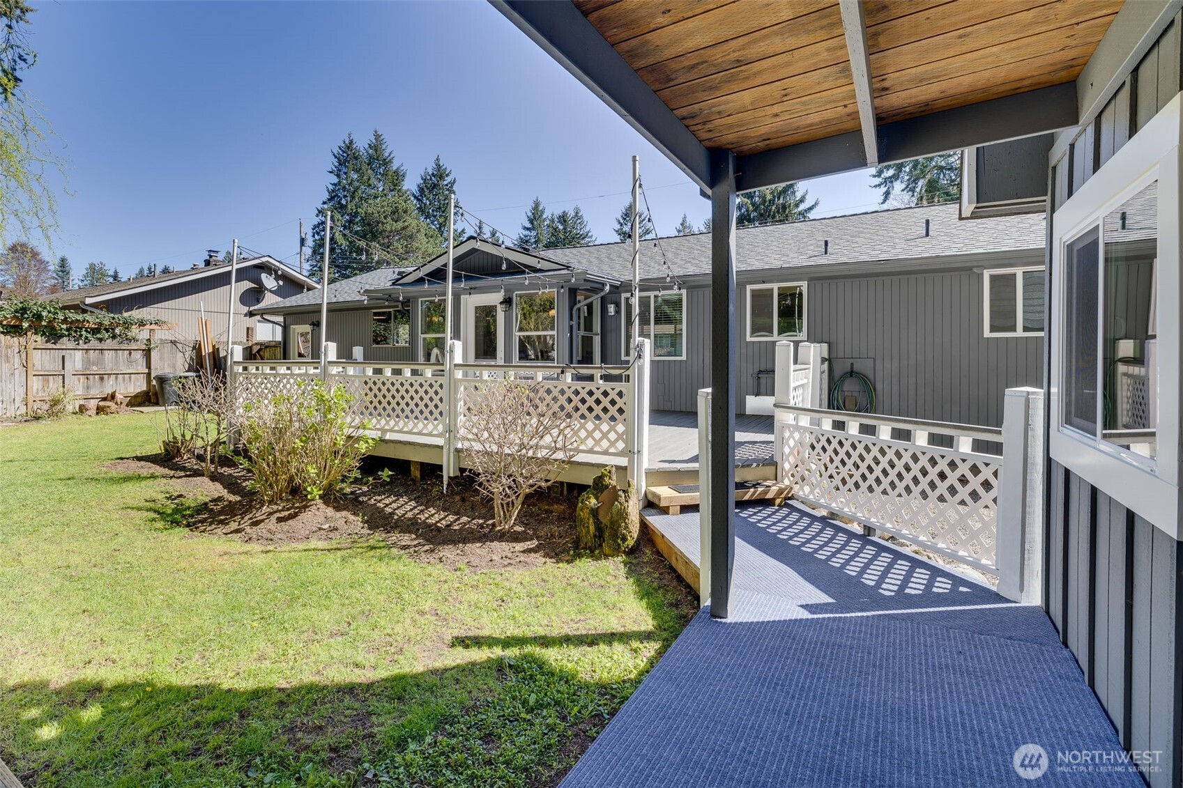 14225 104th Avenue NE, Kirkland, WA 98034-9406
