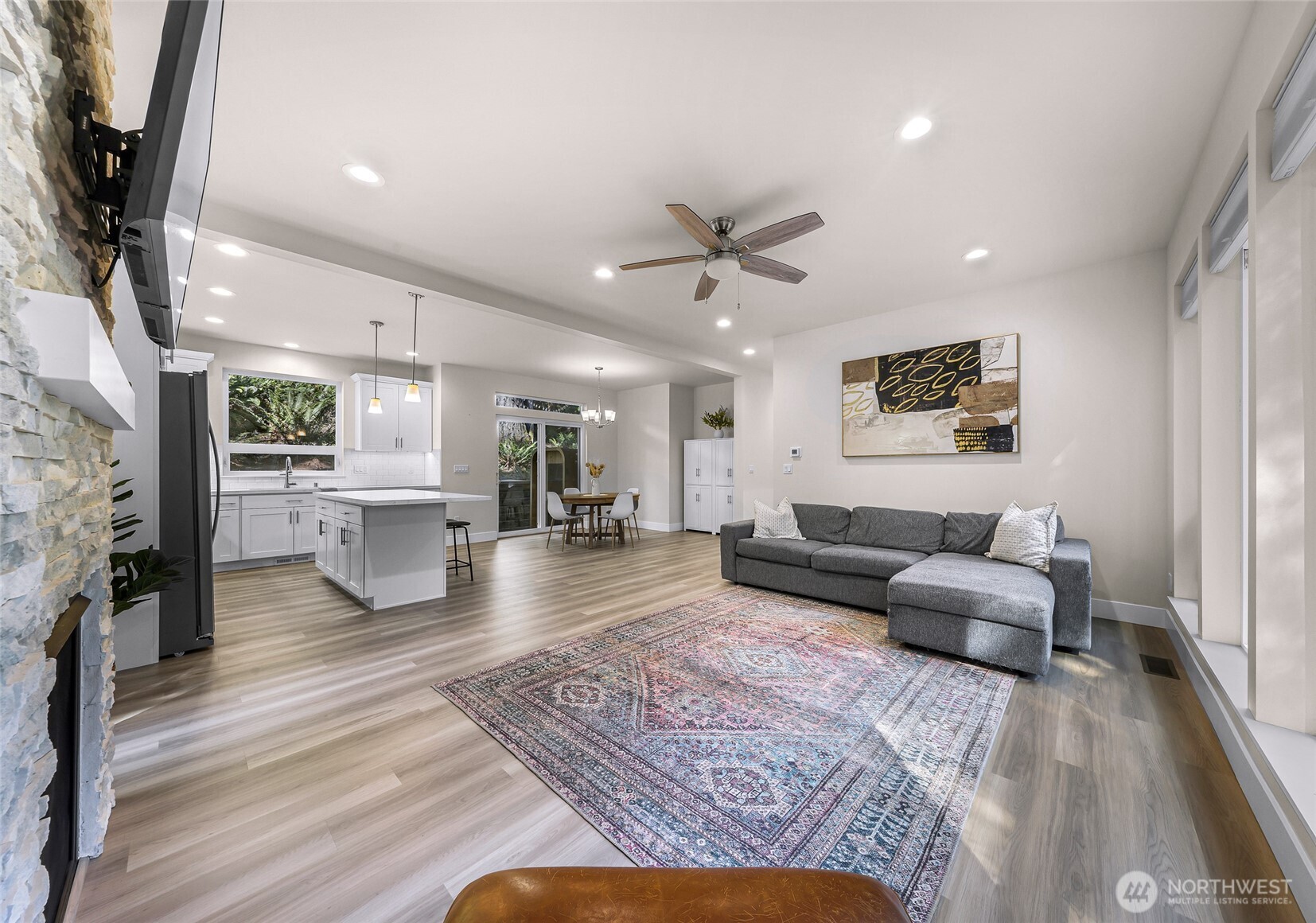 28 Hillside Place , Bellingham, WA 98229