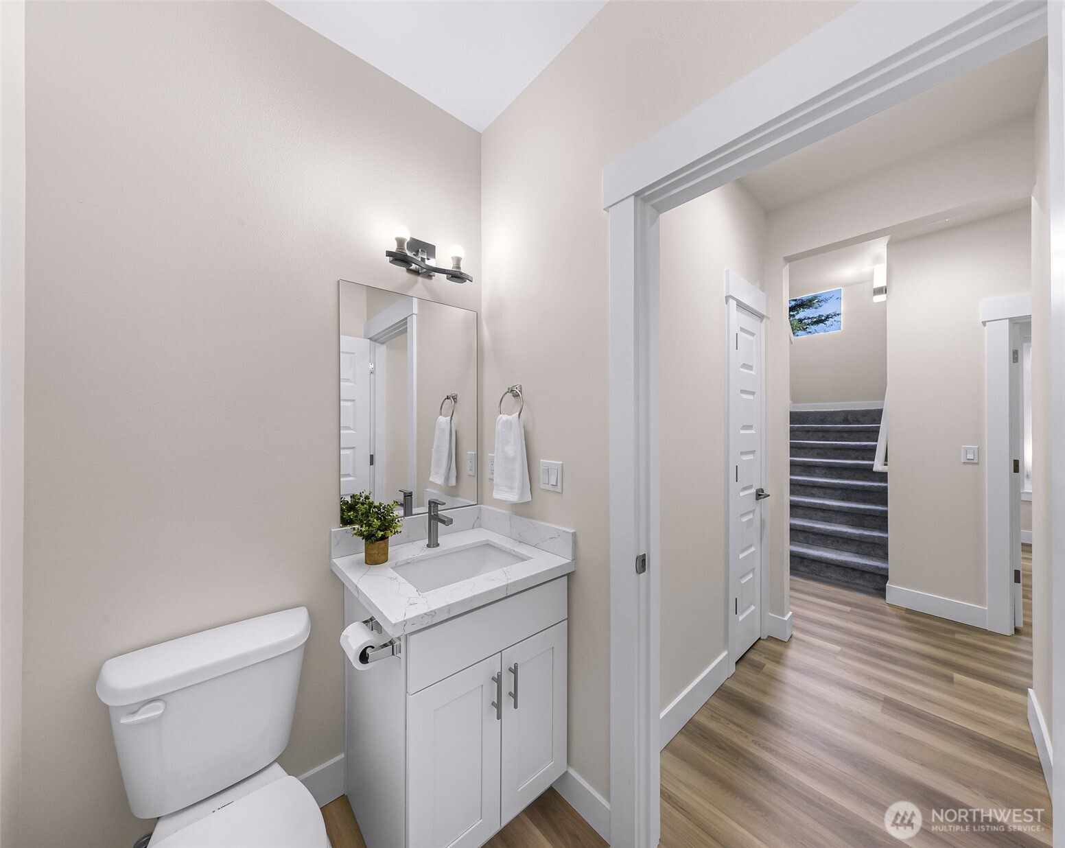 28 Hillside Place , Bellingham, WA 98229