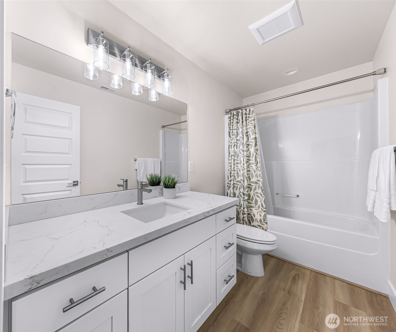 28 Hillside Place , Bellingham, WA 98229