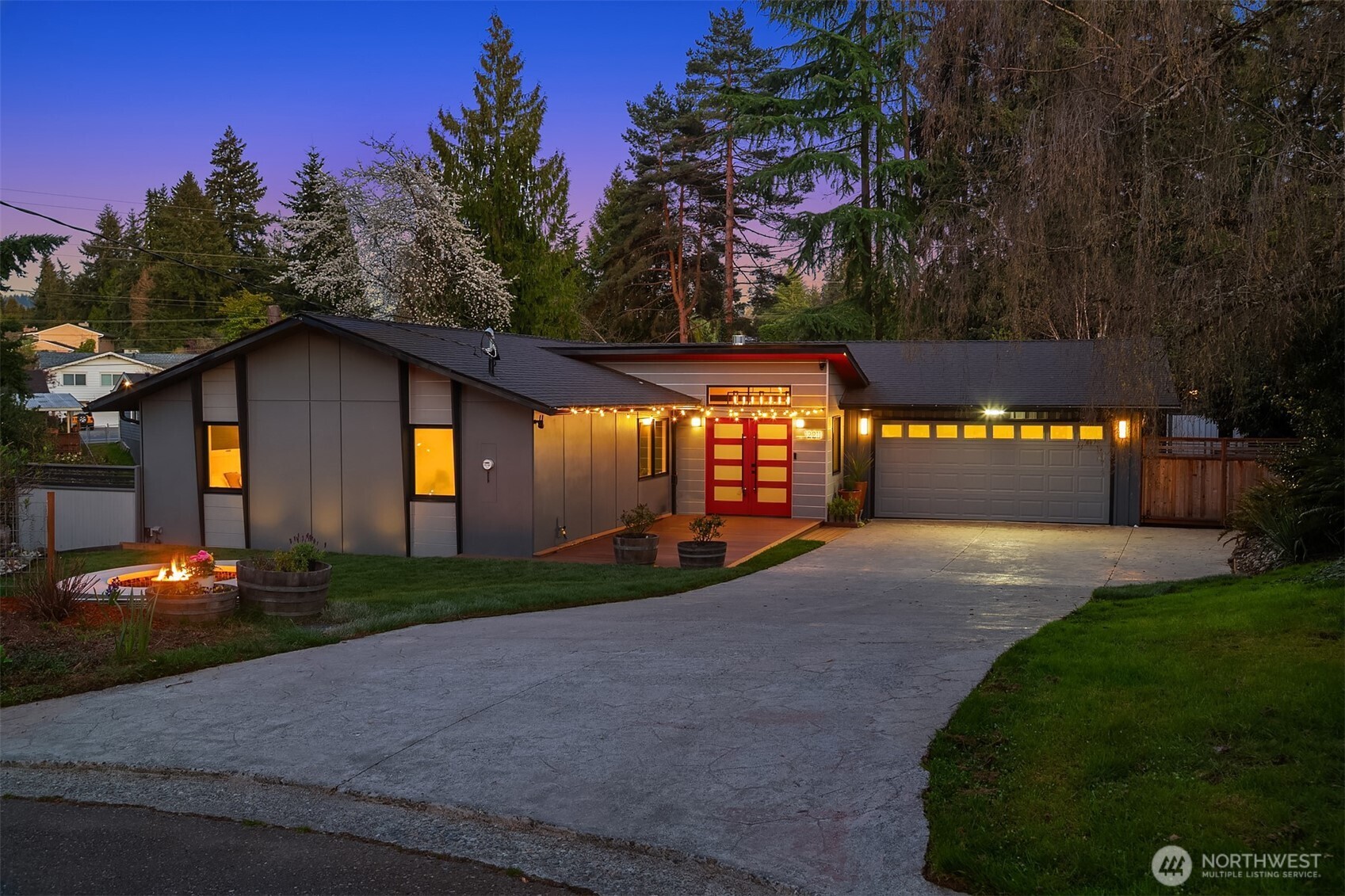 12211 SE 63rd Place , Bellevue, WA 98006
