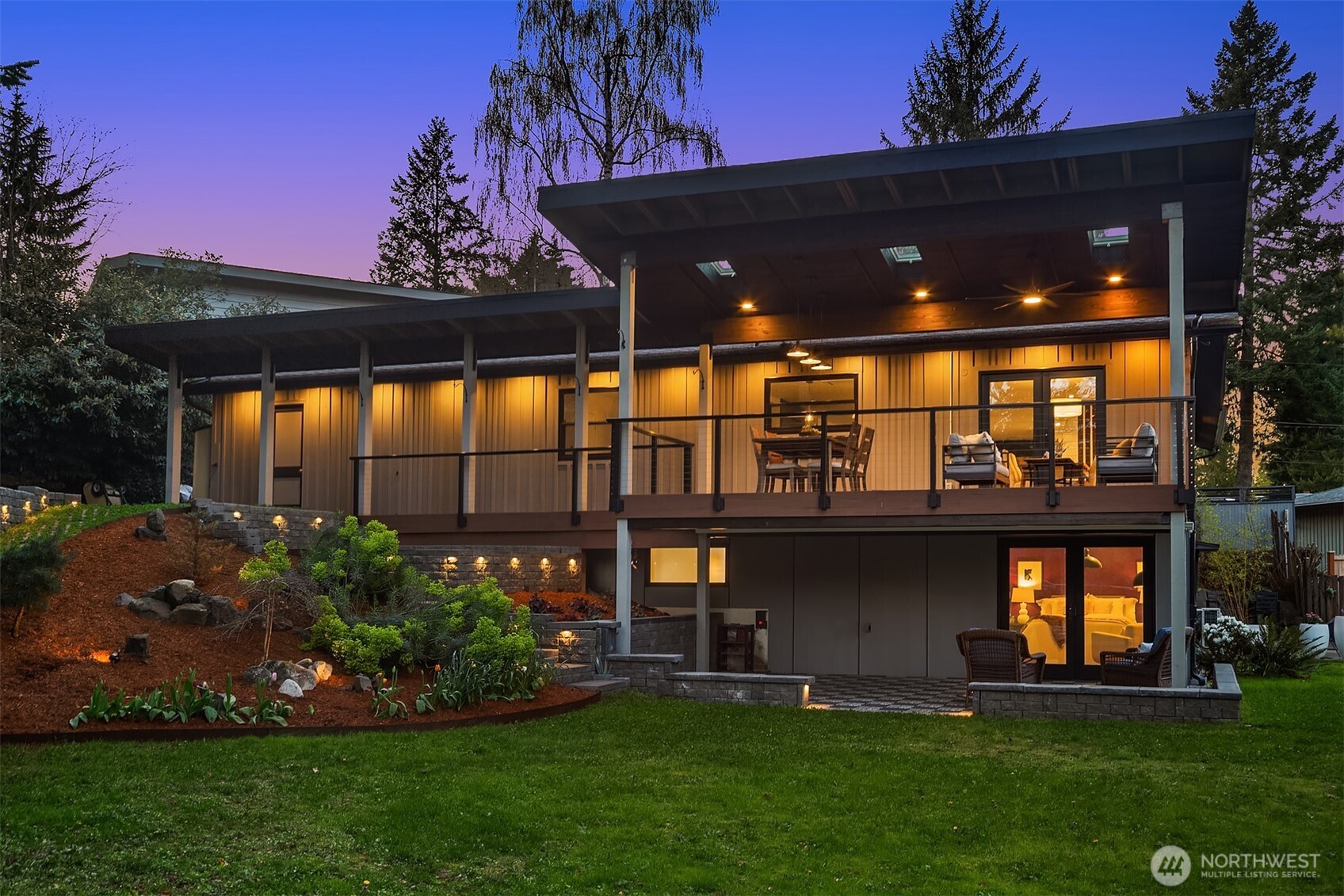 12211 SE 63rd Place , Bellevue, WA 98006