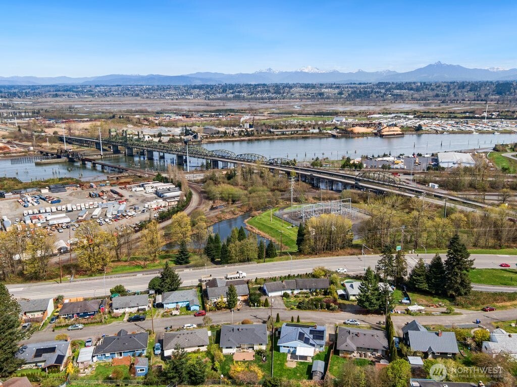 226 Bridge Way , Everett, WA 98201