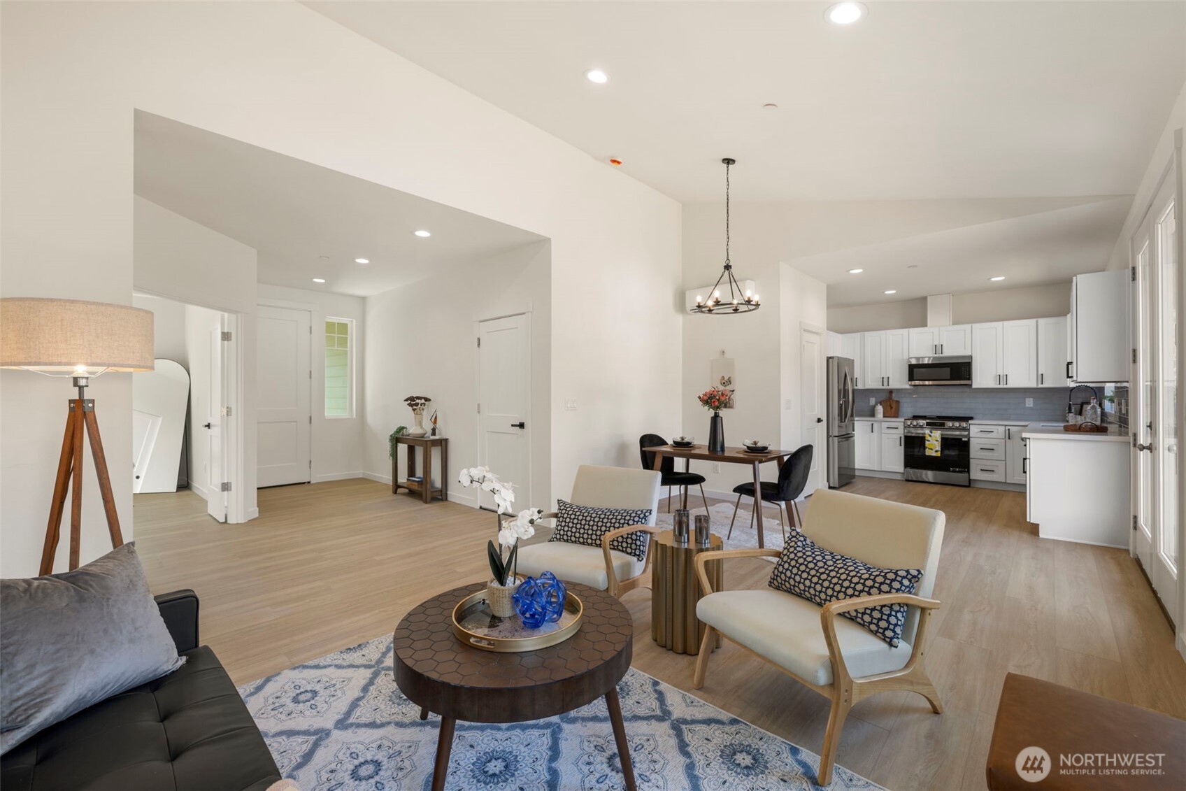 11014 6th Avenue W #B, Everett, WA 98204