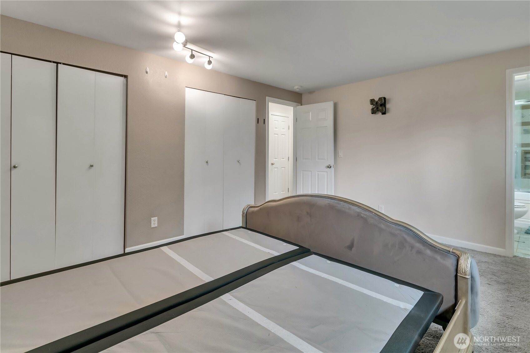 983 NE Melia Lane , Bremerton, WA 98311