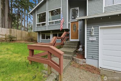 983 NE Melia Lane , Bremerton, WA 98311 - Photo 3