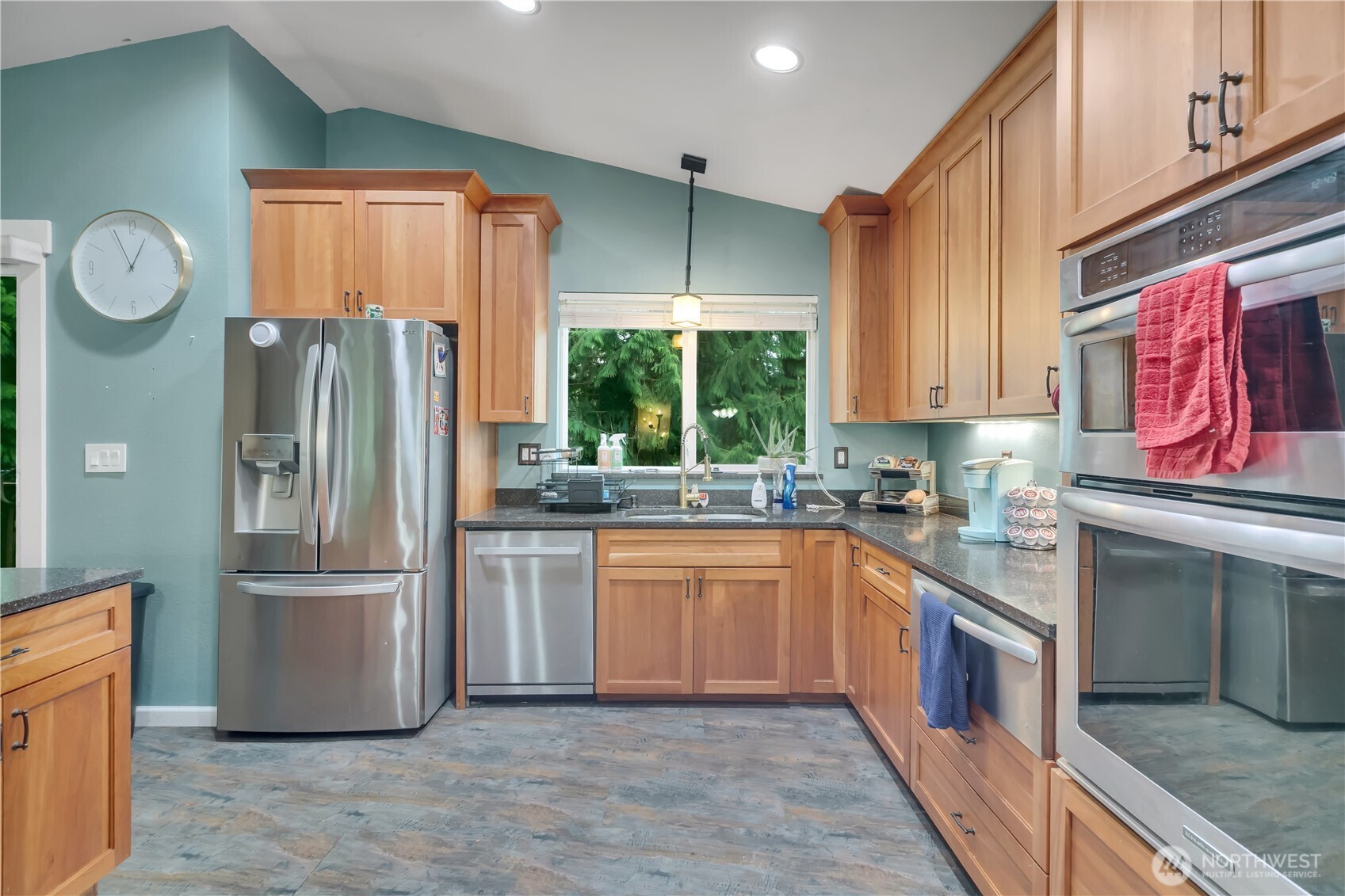 983 NE Melia Lane , Bremerton, WA 98311