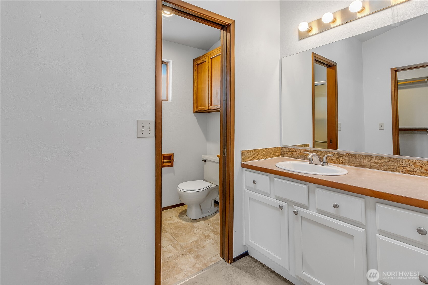 1345 N Juniper Street , Tacoma, WA 98406