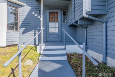 1345 N Juniper Street , Tacoma, WA 98406 - Photo 2